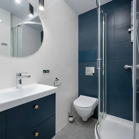 Apartament W Centrum Wroclawia 300 M Od Rynku By Renters Апартаменты