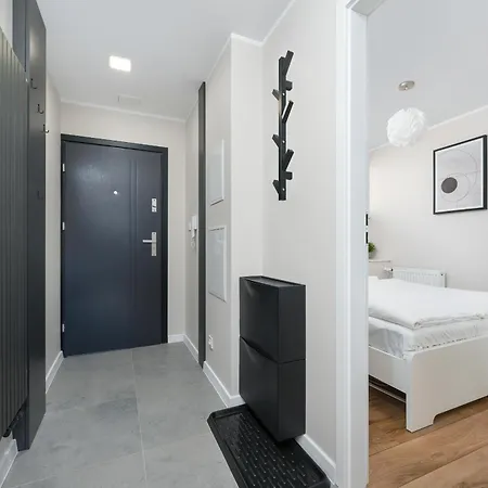 Apartament W Centrum Wroclawia 300 M Od Rynku By Renters Apartment *