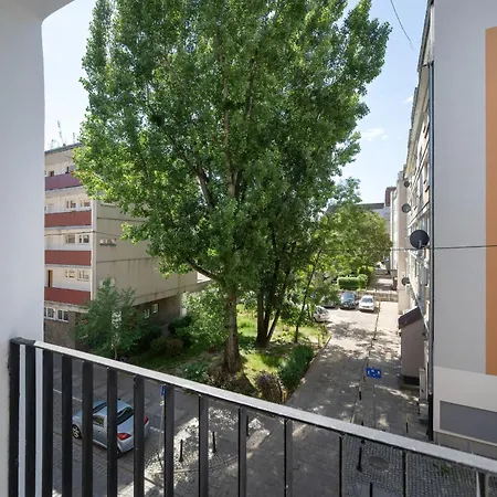 Apartament W Centrum Wroclawia 300 M Od Rynku By Renters Apartment